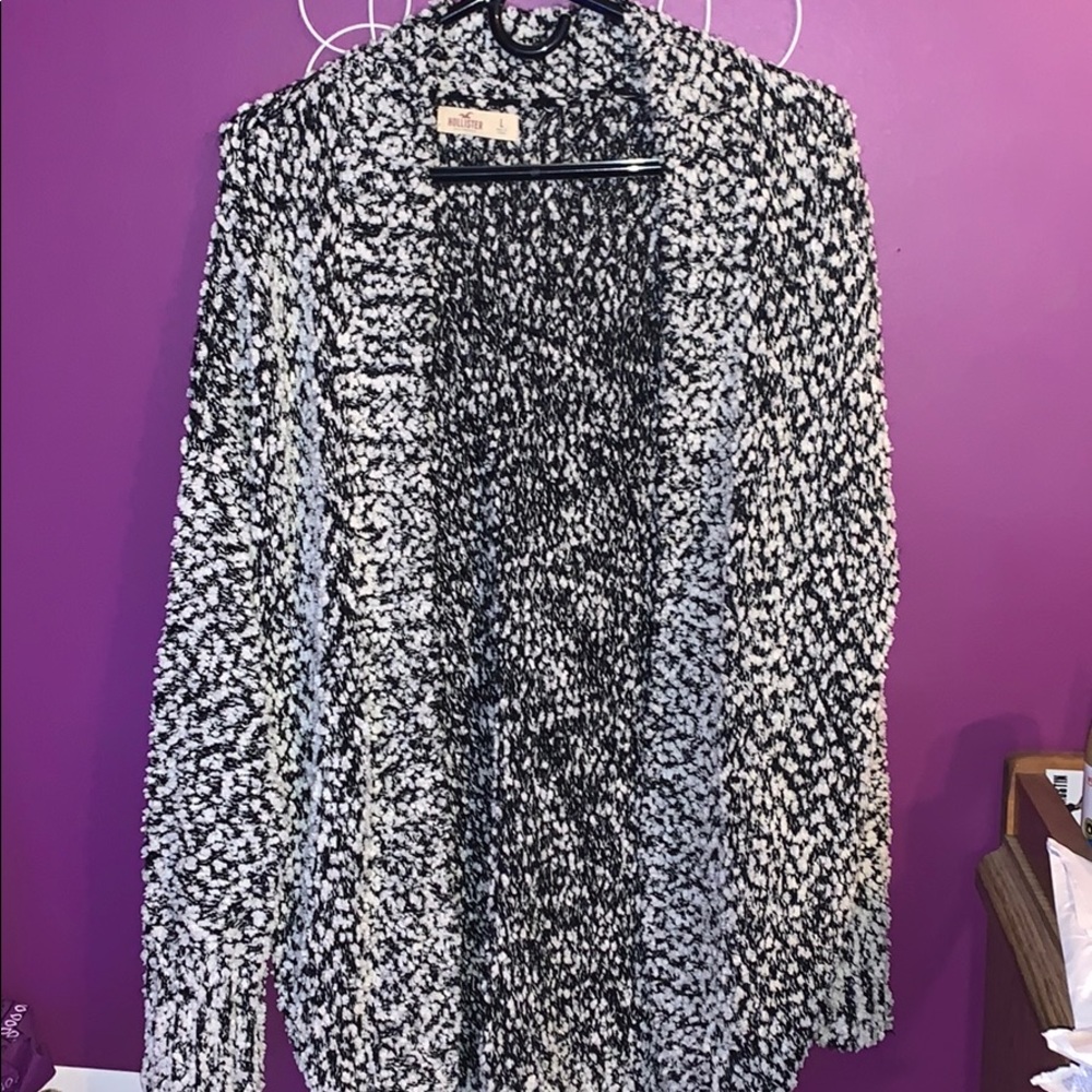 Hollister Cardigan